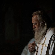 Братия и прихожане поздравили наместника Донского ставропигиального монастыря с годовщиной архиерейской хиротонии