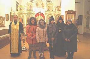 Воспитанники детского дома посетили Аносин Борисоглебский монастырь