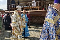 Митрополит Даниил впервые отслужил литургию на Московском подворье Сурского Иоанновского монастыря Архангельской епархии