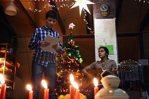 Для участников Патриаршего центра духовного развития детей и молодежи  Данилова монастыря был организован Рождественский лагерь