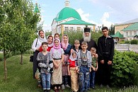 Дети социально-реабилитационного центра Чебоксар посетили Чебоксарский Свято-Троицкий монастырь