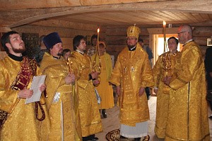 Епископ Флавиан совершил Литургию в Евфросино-Синозерской пустыни Вологодской митрополии