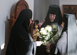 Настоятельница Покровского Хотькова монастыря монастыря получила Патриаршее поздравление с днем тезоименитства
