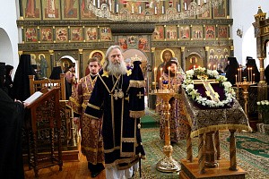 Архиепископ Феогност возглавил Литургию Преждеосвященных Даров в Стефано-Махрищском монастыре