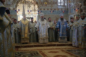 В Александро-Невском Ново-Тихвинском монастыре г. Екатеринбурга состоялся престольный праздник