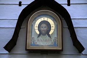 В Новоспасском монастыре отреставрирован надвратный образ Спасителя