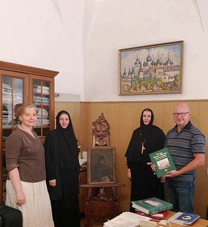 Насельницы Иоанно-Предтеченского монастыря в Москве посетили Государственный музей-заповедник «Ростовский кремль» 