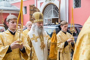 Архиепископ Феогност возглавил престольный  праздник в Заиконоспасском монастыре