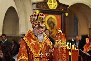 Епископ Пантелеимон совершил богослужения в Марфо-Мариинской обители
