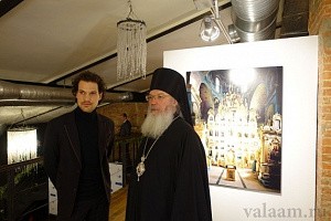 В Москве провели презентацию фотоальбома «Обители русской души» ﻿о самых древних православных монастырях