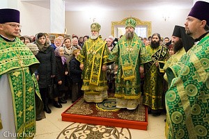Патриарший экзарх всея Беларуси совершил Литургию в Елисеевском Лавришевском монастыре
