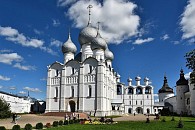 Выделены средства на реставрацию Толгского монастыря и Успенского собора Ростова Великого