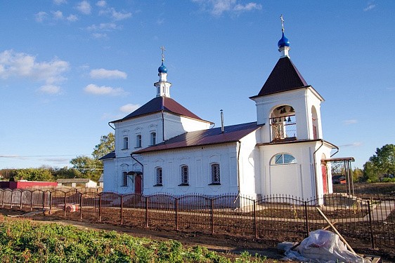 Космодамиановское подворье Свято-Успенского Космина мужского монастыря в селе Леднево