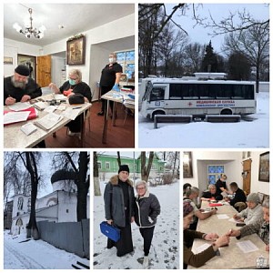 Мобильный медицинский комплекс Псковской межрайонной больницы посетил Мирожский монастырь