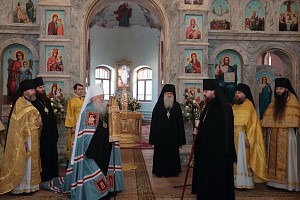 Митрополит Ювеналий посетил Спасо-Преображенский Гуслицкий монастырь и возвел в сан игумена настоятеля Серафима (Голованова)