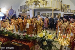 Митрополит Евсевий совершил Литургию в Рождества Богородицы Снетогорском монастыре г. Пскова