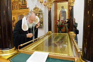 Патриарх Кирилл посетил Калужскую Свято-Тихонову пустынь
