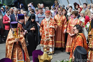 В день памяти свв. Иулиании и Евпраксии Московских митрополит Истринский Арсений совершил Литургию в Зачатьевском монастыре