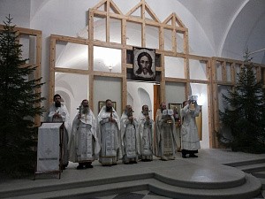 В Соловецком монастыре обновлен Свято-Троицкий Зосимо-Савватиевский собор