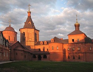 Свято-Троицкий Ахтырский монастырь Сумской области нуждается в срочной помощи