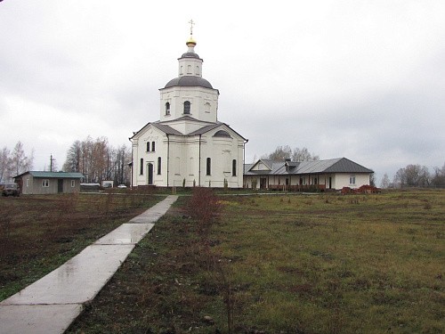 Мужской монастырь во имя святого великомученика Димитрия Солунского с. Желябуга