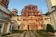 В Иоанно-Богословском Савво-Крыпецком монастыре завершился первый этап ремонтных работ по замене аварийного кровельного покрытия