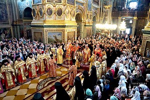 Блаженнейший митрополит Онуфрий совершил Литургию в Почаевской лавре
