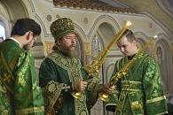 Митрополит Тихон совершил Литургию на подворье Творожковского монастыря