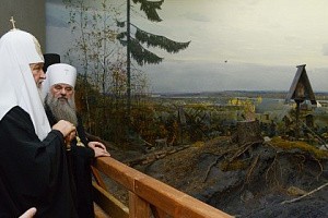 Патриарх Кирилл посетил Владимирский скит Калужской Тихоновой пустыни