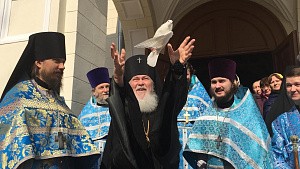 В праздник Благовещения архиепископ Филарет совершил  Литургию в Иоанно-Предтеченском монастыре