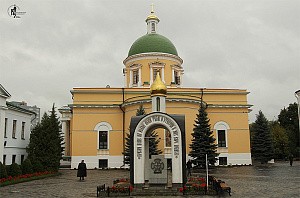 Архиепископ Феогност возглавил Литургию Преждеосвященных Даров  в Даниловом монастыре