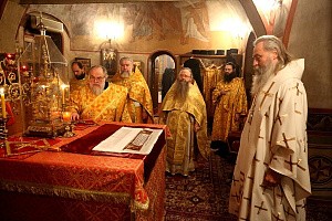 Архиепископ Феогност совершил Литургию в Даниловом монастыре