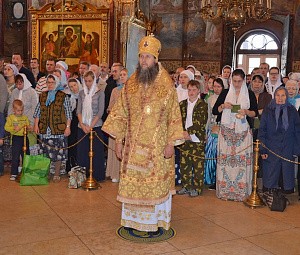 Митрополит Даниил посетил Свято-Троицкую Сергиеву лавру  и совершил в ней Литургию 