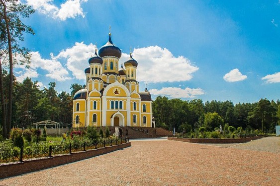 Свято-Анастасиевский ставропигиальный женский монастырь Киевской епархии