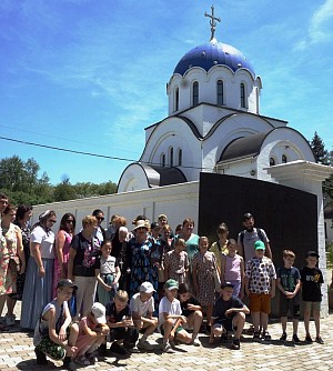 Подворье краснодарского женского монастыря «Всецарица» посетили почетные гости из города Тихорецка
