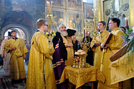 Епископ Мстислав совершил литургию в Тихвинском Богородичном Успенском монастыре в день своего тезоименитства 