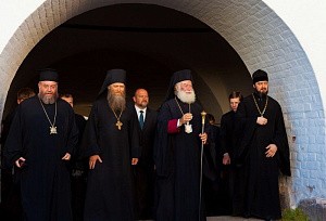 Александрийский Патриарх Феодор II прибыл  с визитом в Соловецкий монастырь