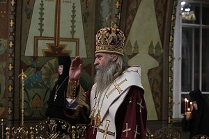 Архиепископ Феогност совершил Литургию в Богородице-Рождественском монастыре 