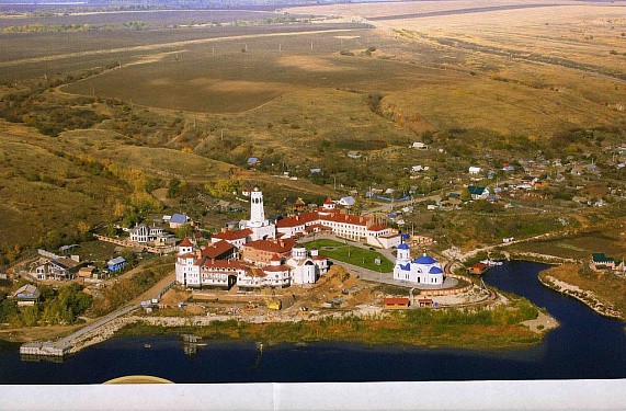 Свято-Богородичный Казанский мужской монастырь с. Винновка 