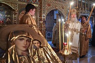 Председатель Синодального отдела по монастырям и монашеству совершил Литургию в Зачатьевском ставропигиальном монастыре Москвы