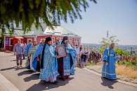 В праздник Тихвинской иконы Божией Матери в Богородице-Тихвинском монастыре Губкинской епархии прошли престольные торжества