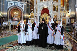 Состоялся выпускной для учащихся Православной гимназии в Троице-Лыкове  на подворье Покровского монастыря