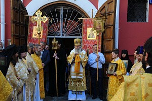Архиепископ Феогност возглавил престольный праздник в Заиконоспасском монастыре