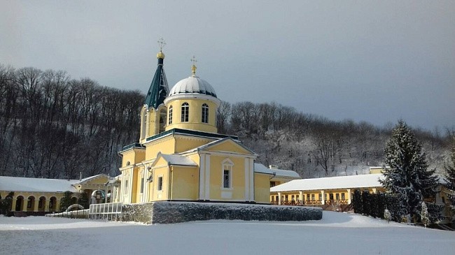 Параскевинский Хынковский женский монастырь  Унгенской и Ниспоренской епархии