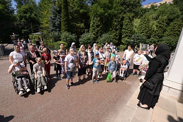Паломнические группы в Покровской обители