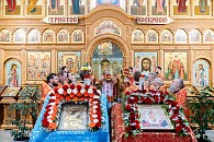 В праздник Иверской иконы Божией Матери в Иверско-Серафимовской обители Алма-Аты молитвенно отметили престольный праздник